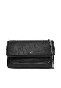 Calvin Klein Jeans Torebka Chain Ew Flap Conv Chain Bag LV04K3084G Czarny. Kolor: czarny. Materiał: skórzane