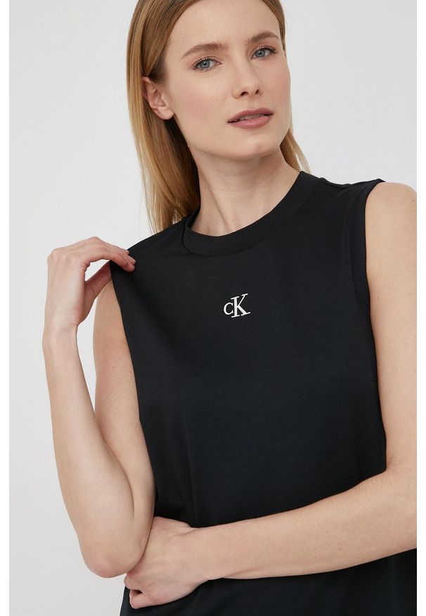 Calvin Klein Jeans sukienka kolor czarny mini prosta. Kolor: czarny. Materiał: dzianina, włókno. Typ sukienki: proste. Długość: mini