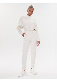 Guess Sweter Tokio W3BR58 Z3B50 Biały Regular Fit. Kolor: biały. Materiał: syntetyk #4