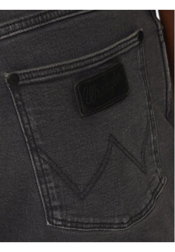 Wrangler Jeansy River 112356783 Szary Tapered Fit. Kolor: szary