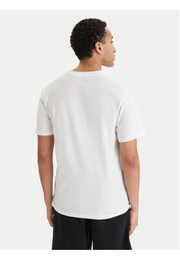 Quiksilver T-Shirt EQYZT08174 Biały Regular Fit. Kolor: biały. Materiał: bawełna