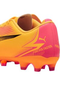 Buty piłkarskie Puma Ultra Play FG/AG M 107763 03 pomarańczowe. Zapięcie: sznurówki. Kolor: pomarańczowy. Materiał: syntetyk. Szerokość cholewki: normalna. Wzór: nadruk. Sport: piłka nożna