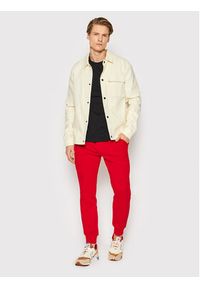 United Colors of Benetton - United Colors Of Benetton Spodnie dresowe 3J68UF002 Czerwony Regular Fit. Kolor: czerwony. Materiał: dresówka, bawełna #3