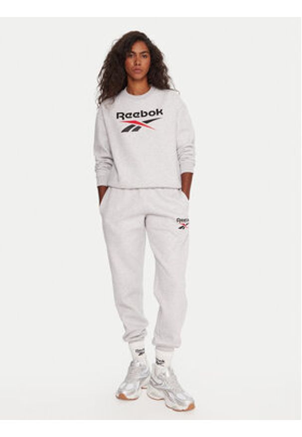 Reebok Bluza RK25169CCW Szary Regular Fit. Kolor: szary. Materiał: bawełna