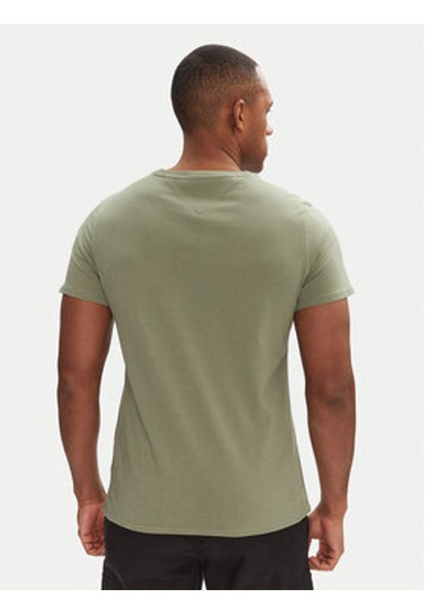 Tommy Jeans T-Shirt DM0DM04411 Zielony Slim Fit. Kolor: zielony. Materiał: bawełna