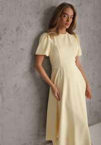 Renee - Żółta Rozkloszowana Sukienka Koktajlowa VICES na Krótki Rękaw Nessesha. Okazja: na randkę, na wesele, na ślub cywilny. Kolor: żółty. Długość rękawa: krótki rękaw. Styl: wizytowy. Długość: mini #7