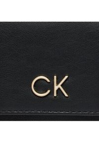 Calvin Klein Duży Portfel Damski Re-Lock Trifold Md W/Chain K60K611458 Czarny. Kolor: czarny. Materiał: skóra #4