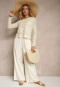 Renee - Beżowa Bawełniana Ażurowa Bluzka Clarisae. Kolor: beżowy. Materiał: bawełna. Wzór: ażurowy. Styl: elegancki