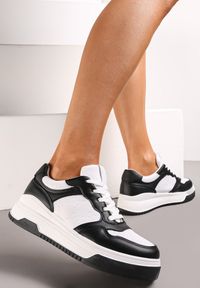 Renee - Czarno-Białe Sneakersy Sznurowane na Grubej Podeszwie Ainne. Kolor: czarny #2