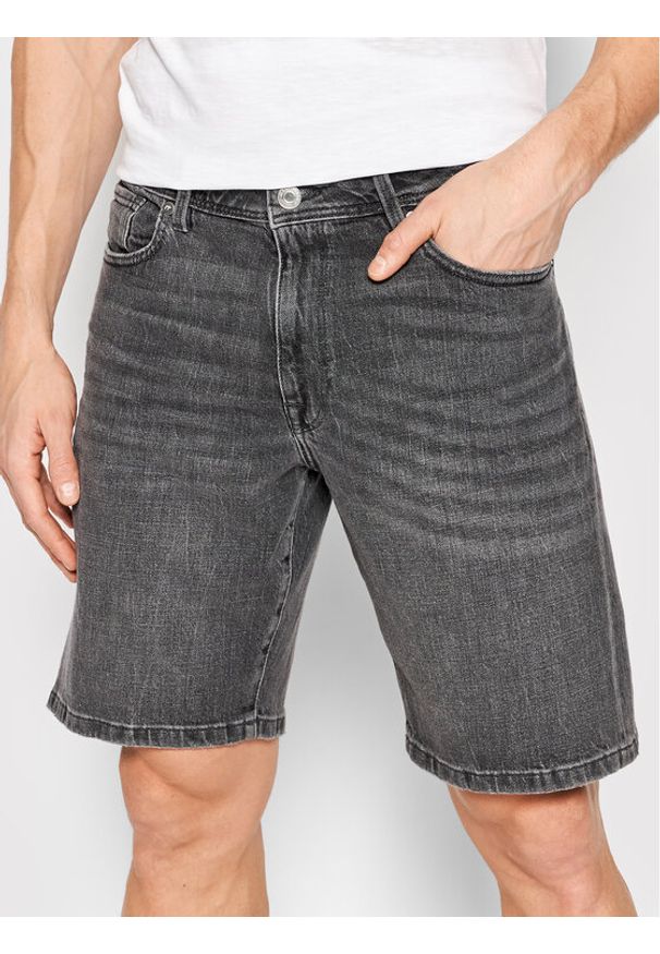 Selected Homme Szorty jeansowe Alex 16083154 Szary Regular Fit. Kolor: szary. Materiał: bawełna