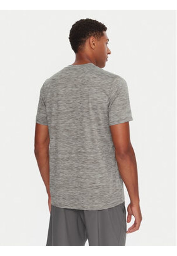 Reebok T-Shirt RK25178CCM Szary Standard Fit. Kolor: szary