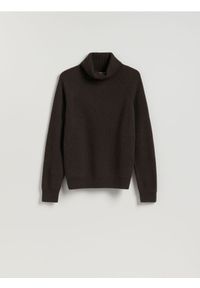 Reserved - Wełniany sweter z golfem - brązowy. Typ kołnierza: golf. Kolor: brązowy. Materiał: wełna