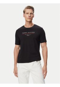 TOMMY HILFIGER - Tommy Hilfiger T-Shirt Brand Love MW0MW44359 Czarny Regular Fit. Kolor: czarny. Materiał: bawełna #1