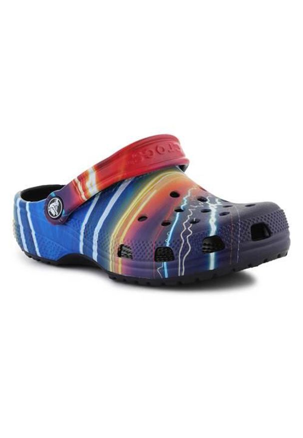 Buty do chodzenia dla dzieci Crocs Classic Meta Scape Clog. Kolor: czerwony, niebieski, wielokolorowy. Materiał: syntetyk, materiał