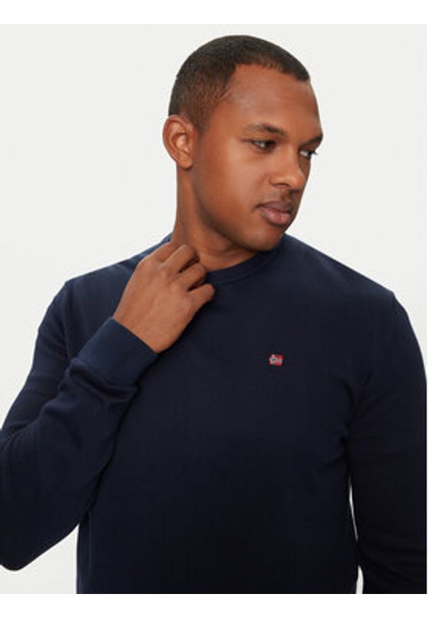 Napapijri Sweter Droz NP0A4I2G Granatowy Regular Fit. Kolor: niebieski. Materiał: bawełna