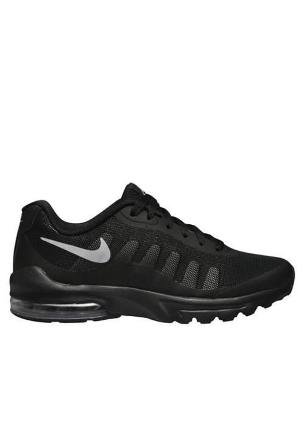 Buty do chodzenia dla dzieci Nike Air Max Invigor GS. Zapięcie: sznurówki. Kolor: wielokolorowy, czarny. Materiał: materiał, syntetyk, tkanina. Szerokość cholewki: normalna. Model: Nike Air Max. Sport: turystyka piesza