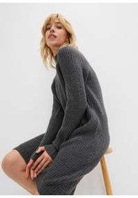 bonprix - Sukienka dzianinowa z dłuższym tyłem. Kolor: szary. Materiał: dzianina. Długość: mini, midi #3