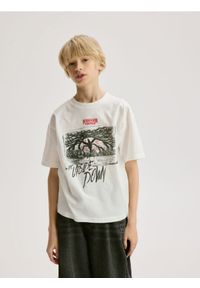 Reserved - T-shirt Stranger Things - złamana biel. Materiał: dzianina, bawełna #1
