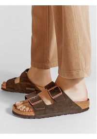 Birkenstock Klapki Arizona zamsz 0951313 Brązowy. Kolor: brązowy. Materiał: skóra, zamsz