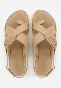 Renee - Beżowe Sandały Japonki VICES z Ozdobnym Paskiem i Klamrą Vendan. Okazja: na co dzień. Zapięcie: klamry. Kolor: beżowy. Materiał: jeans. Sezon: lato. Styl: elegancki, casual #2