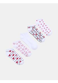 Sinsay - Prążkowane skarpetki ze wzorem 5 pack - biały. Kolor: biały. Materiał: prążkowany #1