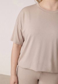 Born2be - Beżowy Komplet Bawełniany o Fasonie Oversize T-shirt i Spodnie Azilane. Kolor: beżowy. Materiał: bawełna #7