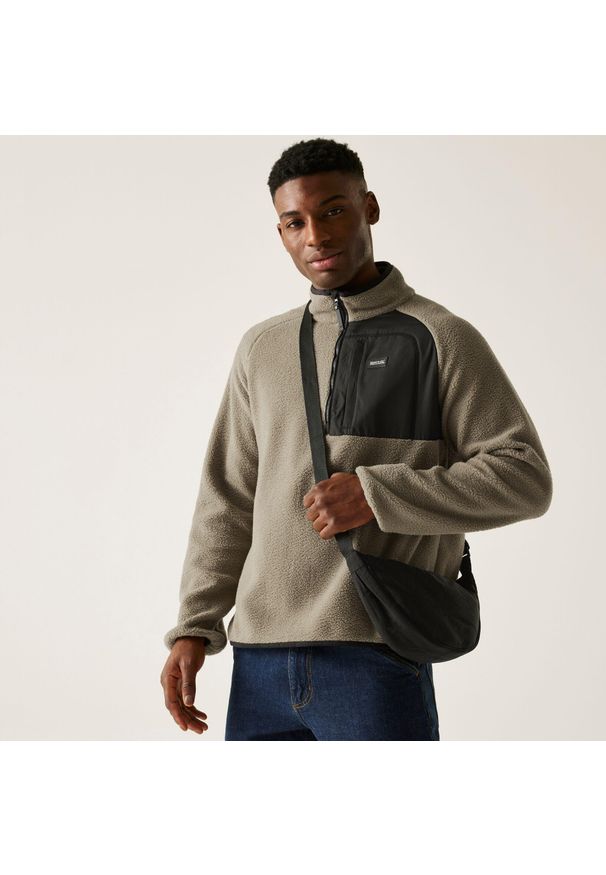 Regatta - Polar męski z suwakiem 1/2 Frankie Borg. Kolor: beżowy. Materiał: polar. Sport: turystyka piesza