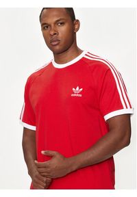Adidas - adidas T-Shirt Adicolor Classics 3-Stripes T-Shirt IA4852 Czerwony Regular Fit. Kolor: czerwony. Materiał: bawełna #6