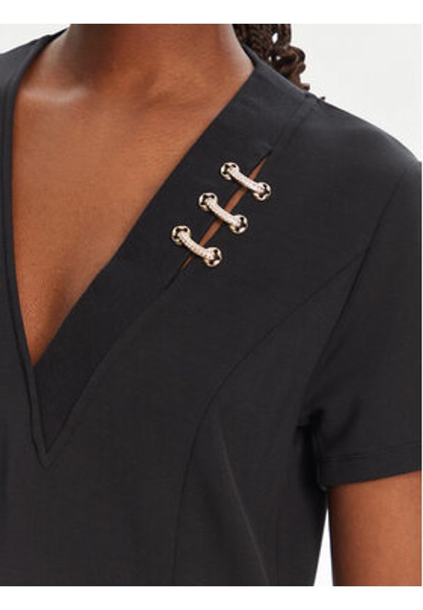 Liu Jo Sport Sukienka codzienna TA5290 J4869 Czarny Regular Fit. Okazja: na co dzień. Kolor: czarny. Materiał: syntetyk. Typ sukienki: proste, sportowe. Styl: casual, sportowy