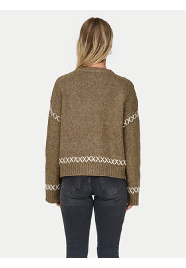 only - ONLY Sweter Amanda 15330089 Brązowy Regular Fit. Kolor: brązowy. Materiał: syntetyk
