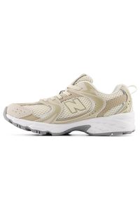 Buty dziecięce New Balance P5305C7 – beżowe. Kolor: beżowy. Materiał: guma, syntetyk, materiał. Szerokość cholewki: normalna #3