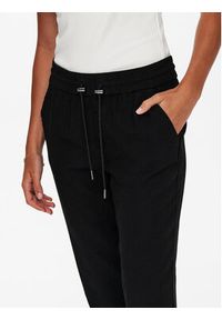 only - ONLY Spodnie dresowe 15203946 Czarny Regular Fit. Kolor: czarny. Materiał: wiskoza #4