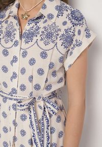 Born2be - Beżowo-Niebieska Koszulowa Sukienka z Wiskozy w Kwiatowy Wzór z Wiązanym Paskiem Iffinara. Okazja: na co dzień, na randkę, na spacer. Kolor: niebieski. Materiał: wiskoza. Długość rękawa: krótki rękaw. Wzór: kwiaty. Typ sukienki: koszulowe. Styl: casual, elegancki, klasyczny #5