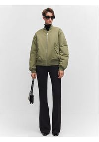 mango - Mango Kurtka bomber Alfa 57045136 Zielony Oversize. Kolor: zielony. Materiał: syntetyk #6