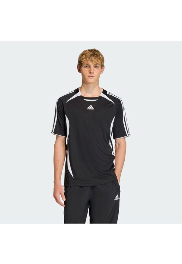 Adidas - adidas T-Shirt adicolor Teamgeist KD5854 Czarny Regular Fit. Kolor: czarny. Materiał: syntetyk