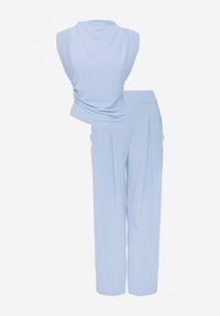 Renee - Jasnoniebieski Komplet Bluzka z Poduszkami w Ramionach i Proste Spodnie z Gumką w Pasie Divanes. Kolor: niebieski #3