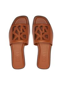 DKNY Klapki Jalila K1494653 Brązowy. Kolor: brązowy. Materiał: skóra #6