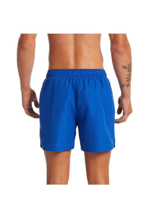 Spodenki kąpielowe męskie Nike Essential niebieskie NESSA560 494. Kolor: niebieski. Styl: sportowy