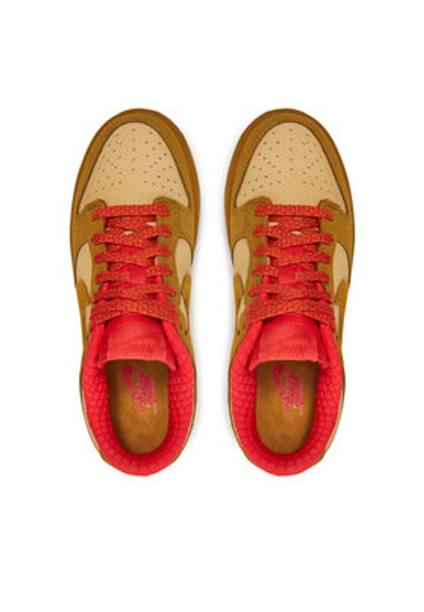 Nike Sneakersy Dunk Low FQ8897-252 Brązowy. Kolor: brązowy. Materiał: zamsz, skóra