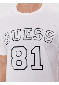 Guess T-Shirt Ss Cn M4RI22 K8FQ4 Biały Regular Fit. Kolor: biały. Materiał: bawełna