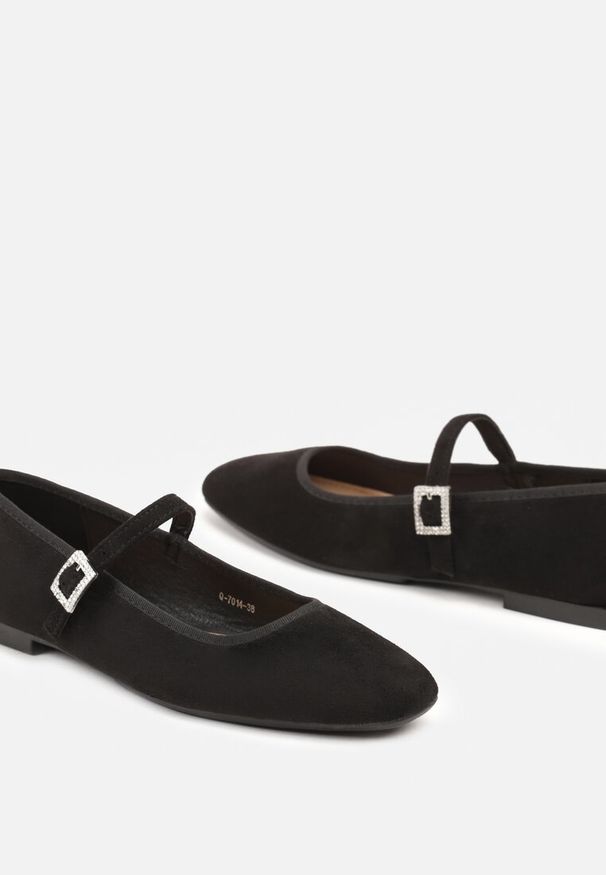 Born2be - Czarne Eleganckie Balerinki z Ekozamszu ze Sprzączką i Kwadratowym Noskiem Ivalune. Okazja: na co dzień. Zapięcie: sprzączka. Kolor: czarny. Materiał: jeans. Obcas: na płaskiej podeszwie. Styl: elegancki