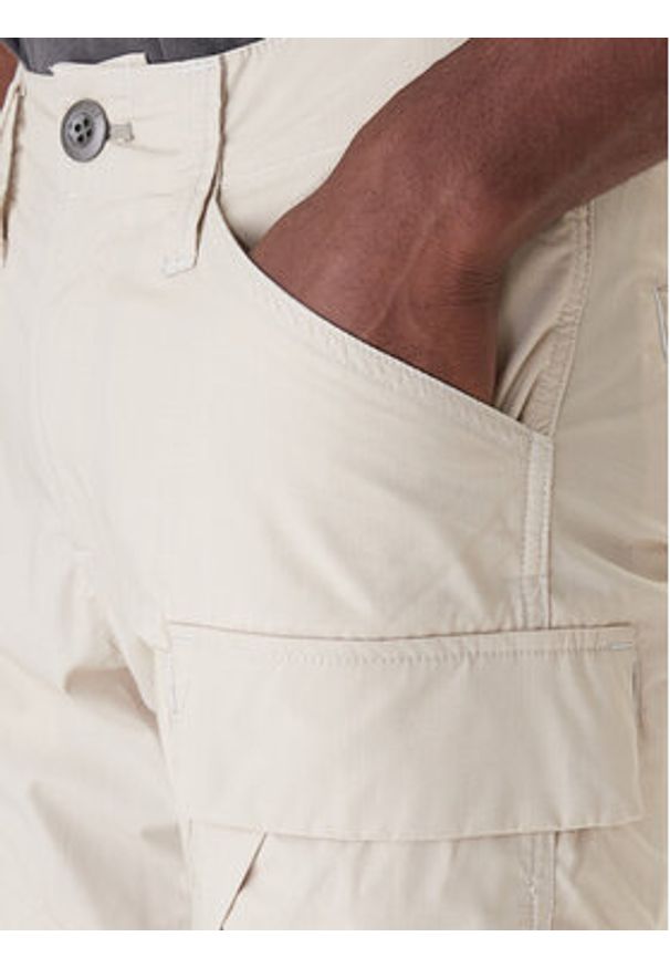 G-Star RAW - G-Star Raw Szorty materiałowe 3D Cargo D26222-D308 Écru Regular Fit. Materiał: bawełna