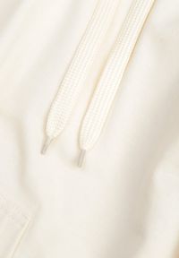 Born2be - Jasnobeżowa Bluza Zakładana przez Głowę z Kapturem i Kieszenią Typu Kangur Roveria. Okazja: na co dzień. Typ kołnierza: kaptur. Kolor: beżowy. Materiał: bawełna. Styl: sportowy, casual #7