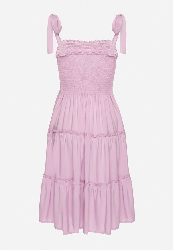 Born2be - Fioletowa Rozkloszowana Sukienka z Wiskozą na Wiązanych Ramiączkach Aralisse. Okazja: na co dzień. Typ kołnierza: dekolt kwadratowy. Kolor: fioletowy. Materiał: wiskoza. Długość rękawa: na ramiączkach. Typ sukienki: rozkloszowane. Styl: casual, klasyczny