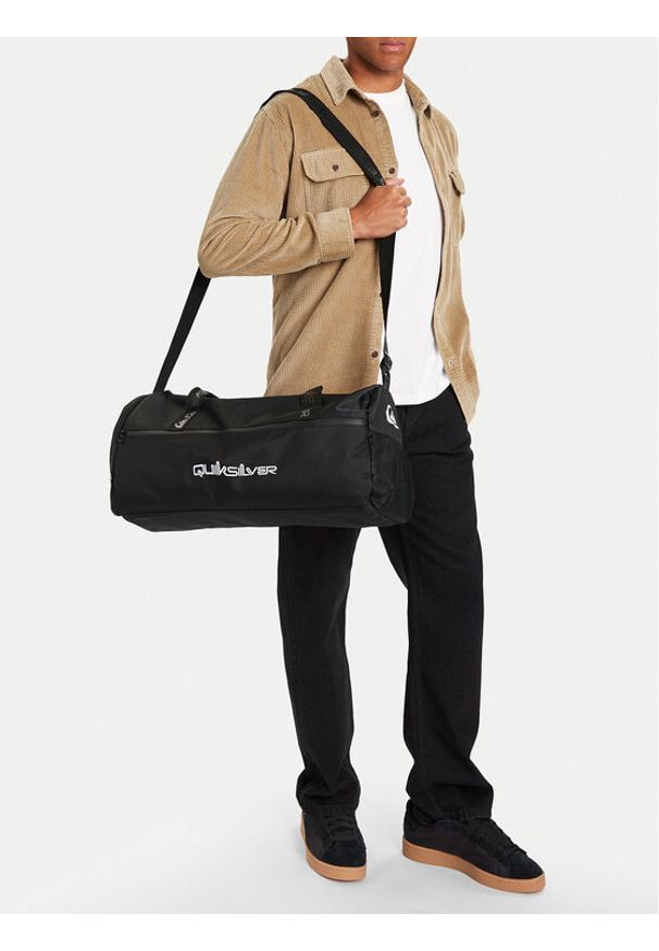 Quiksilver Torba sportowa C-QUIC-MC-001-08 Czarny. Kolor: czarny. Materiał: materiał