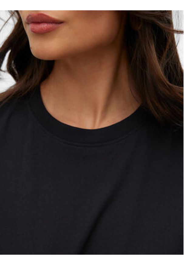 Vero Moda T-Shirt Paulina 10316991 Czarny Regular Fit. Kolor: czarny. Materiał: bawełna