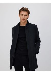 Reserved - Długi płaszcz z wełną - czarny. Kolor: czarny. Materiał: wełna. Długość: długie