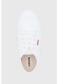 Levi's® - Levi's Buty kolor biały na platformie. Okazja: na spotkanie biznesowe. Nosek buta: okrągły. Zapięcie: sznurówki. Kolor: biały. Materiał: guma. Obcas: na platformie #2