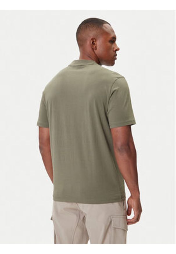 Napapijri T-Shirt S-Bald NP0A88SF Zielony Regular Fit. Kolor: zielony. Materiał: bawełna