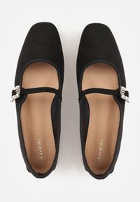 Born2be - Czarne Balerinki z Imitacji Zamszu z Paskiem z Biżuteryjną Klamerką Elintora. Okazja: na co dzień, do pracy, na spotkanie biznesowe. Zapięcie: pasek. Kolor: czarny. Materiał: zamsz. Styl: klasyczny, casual, biznesowy, elegancki #7